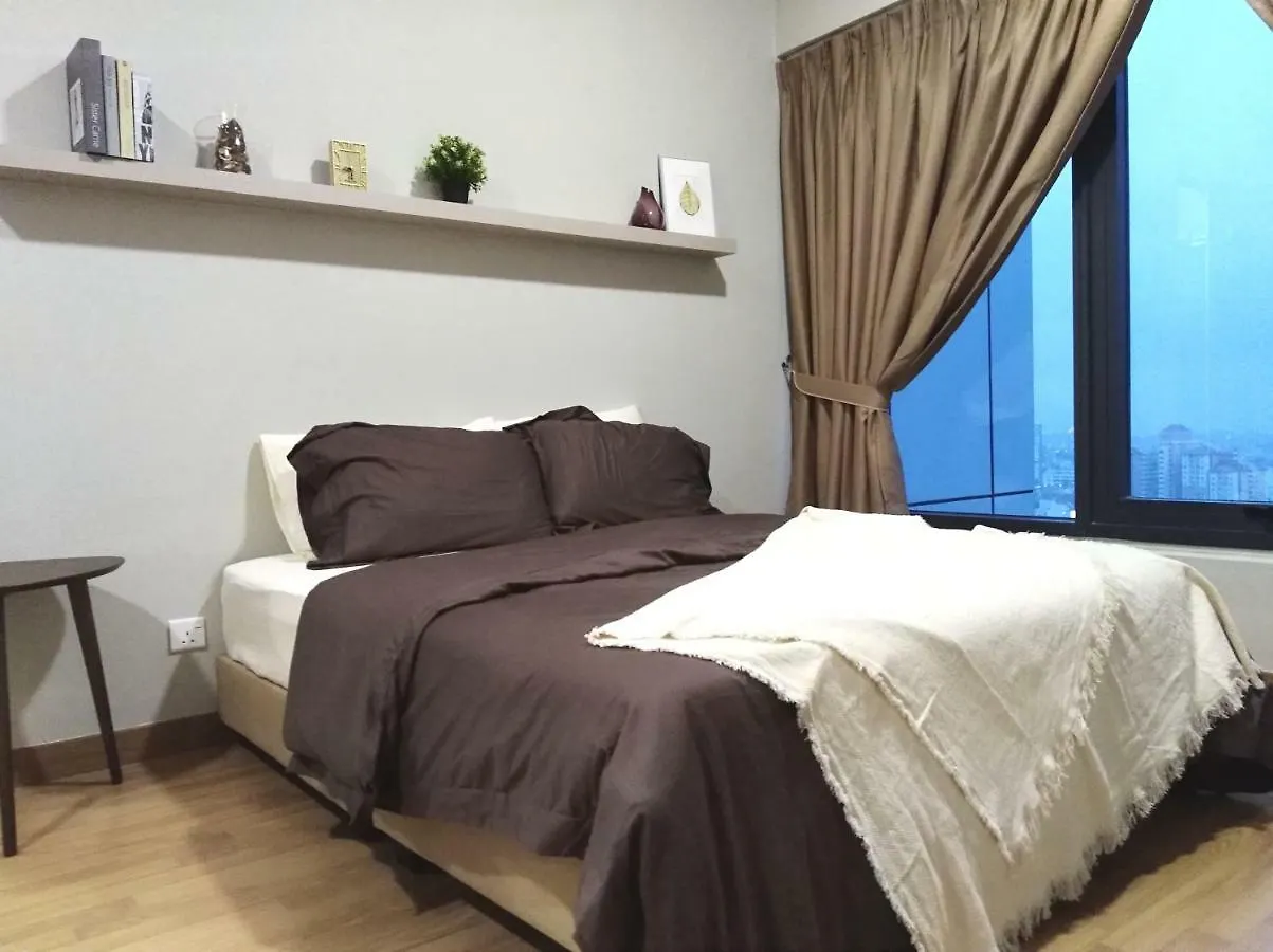 Georgetown Seaview Condo Tropicana 218 Macalister